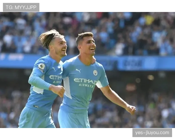 德容与罗德里控场方式及节奏构建的差异解析